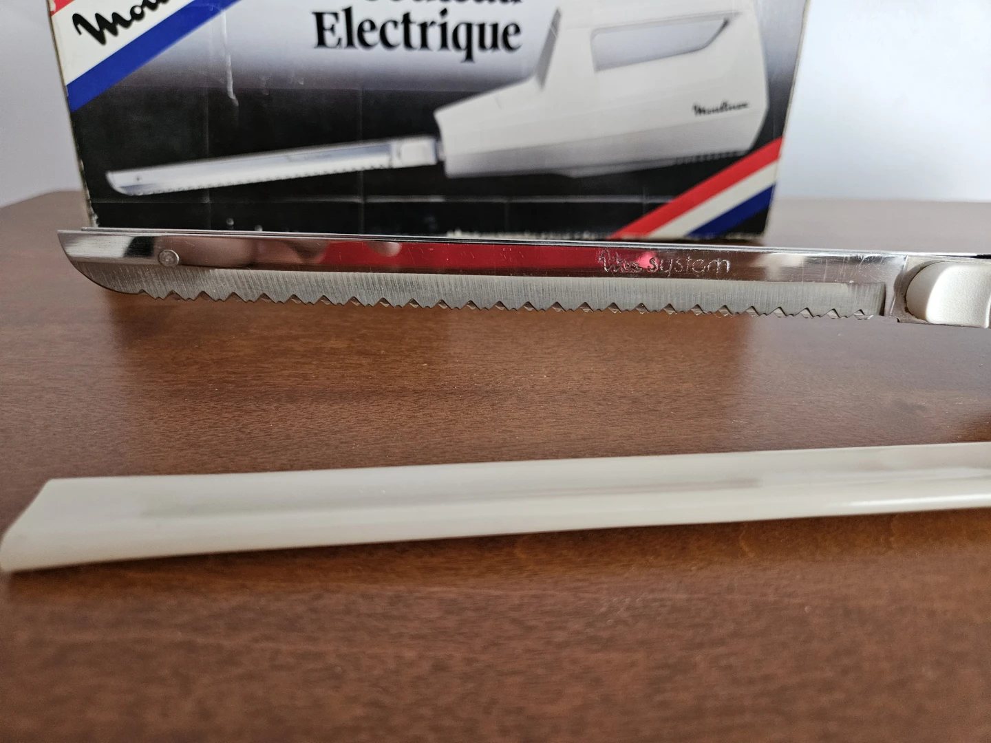 Moulineaux Electric Knife - photo 3