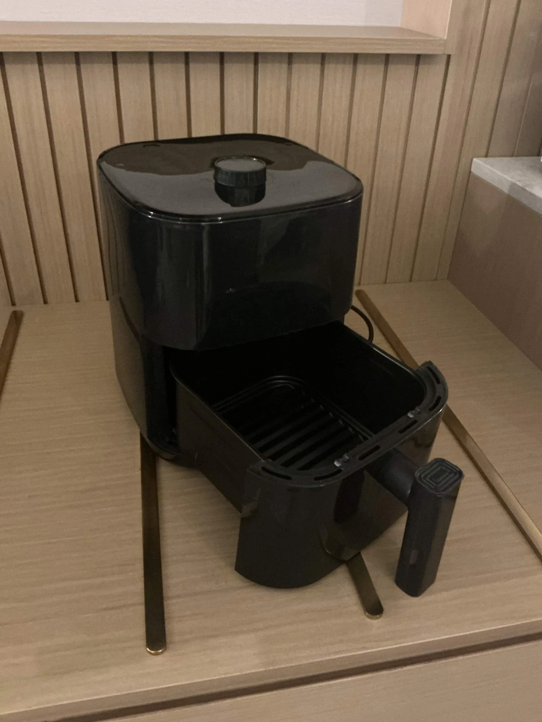 Air fryer with detachable handle - photo 4