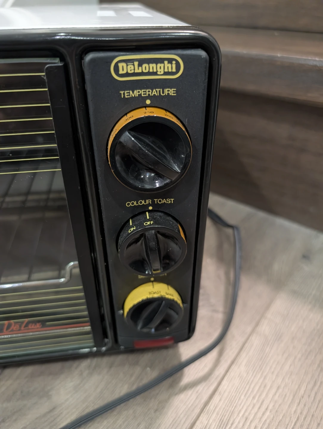 EUC - ​DeLonghi Alfredo Toaster Oven (Model XU20L) - photo 3