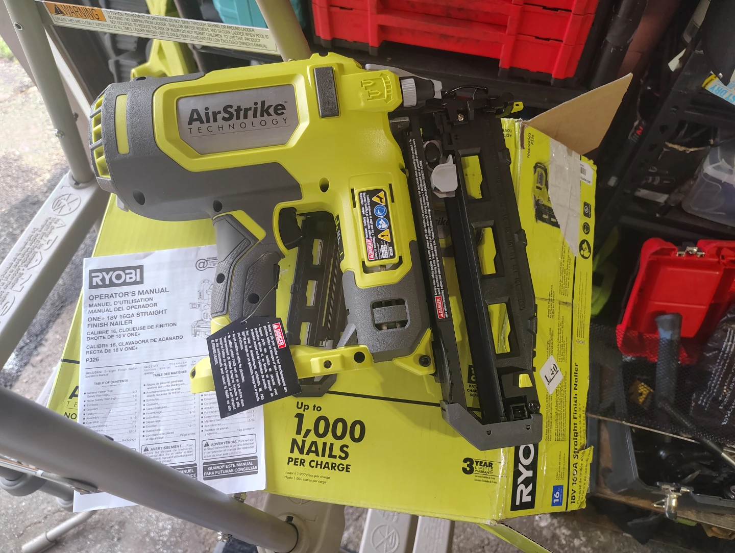 Ryobi 18V ONE+ 16-Gauge Straight Finish Nailer - photo 2