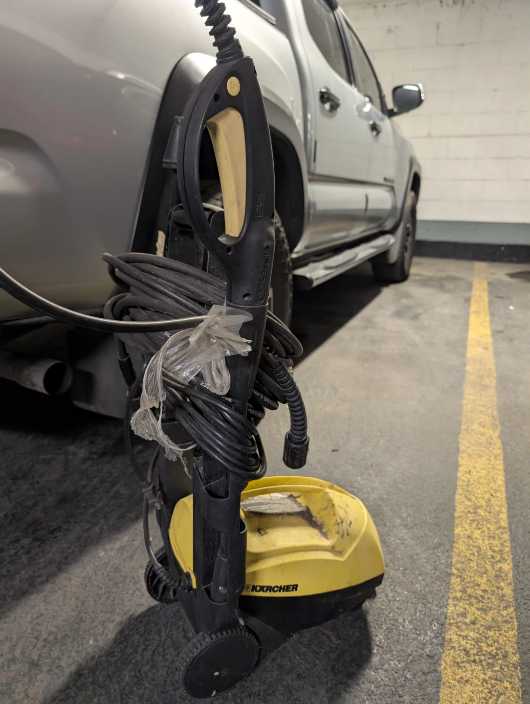 Kärcher Pressure Washer - photo 2