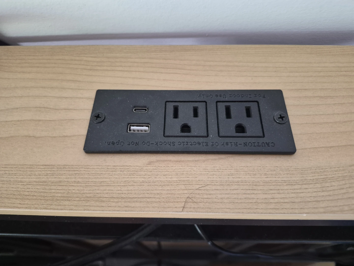 Twin bed frame with power outlet - photo 2