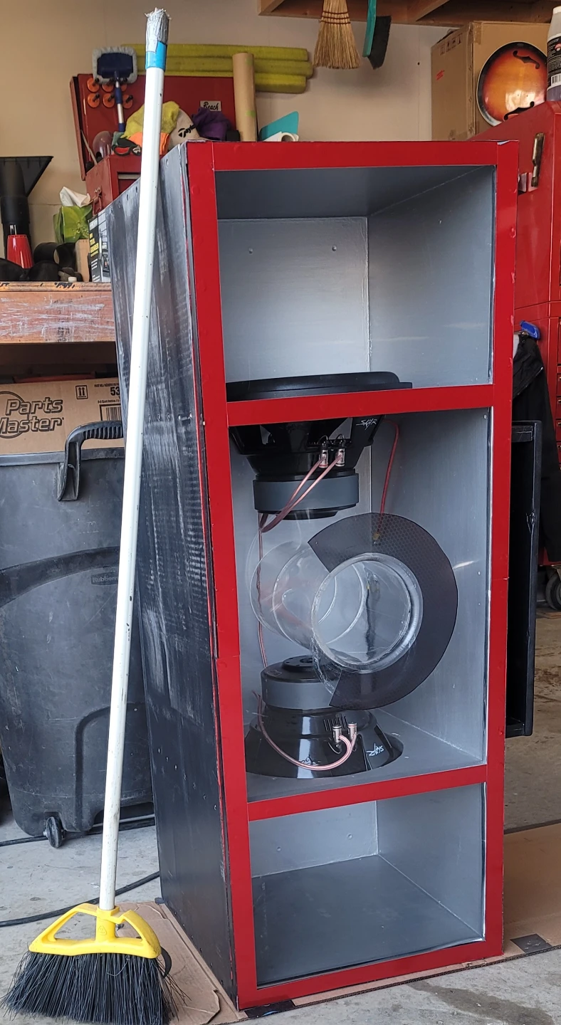 Skars Dual 12 Inch Subwoofers in box - photo 3