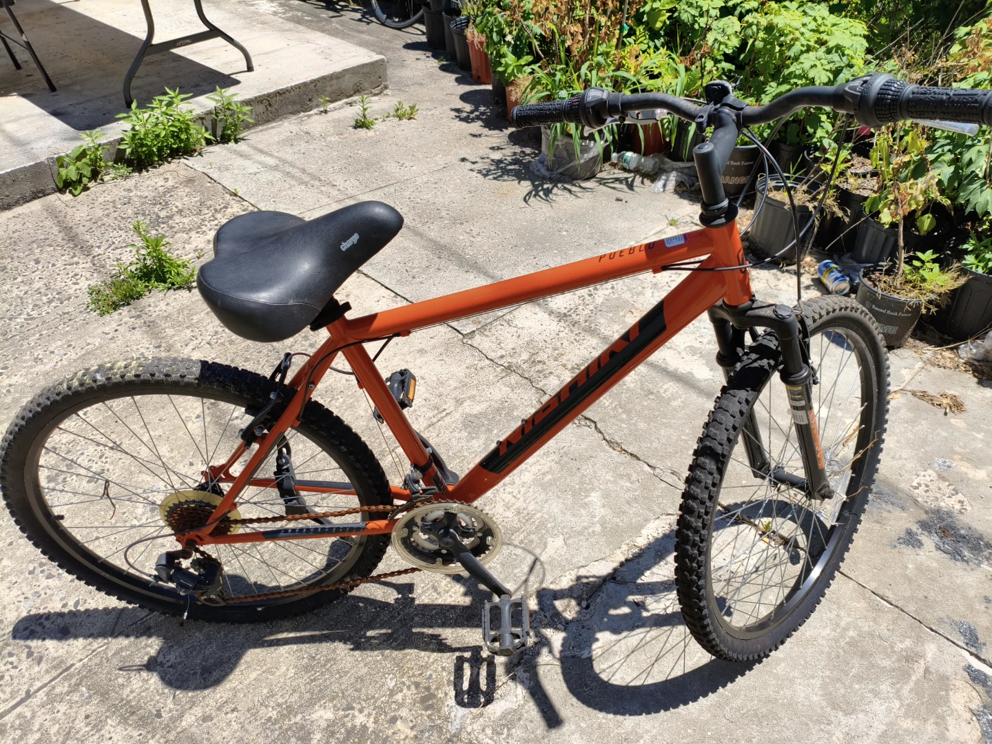 Orange GIANT FUGE Mountain Bike - photo 2