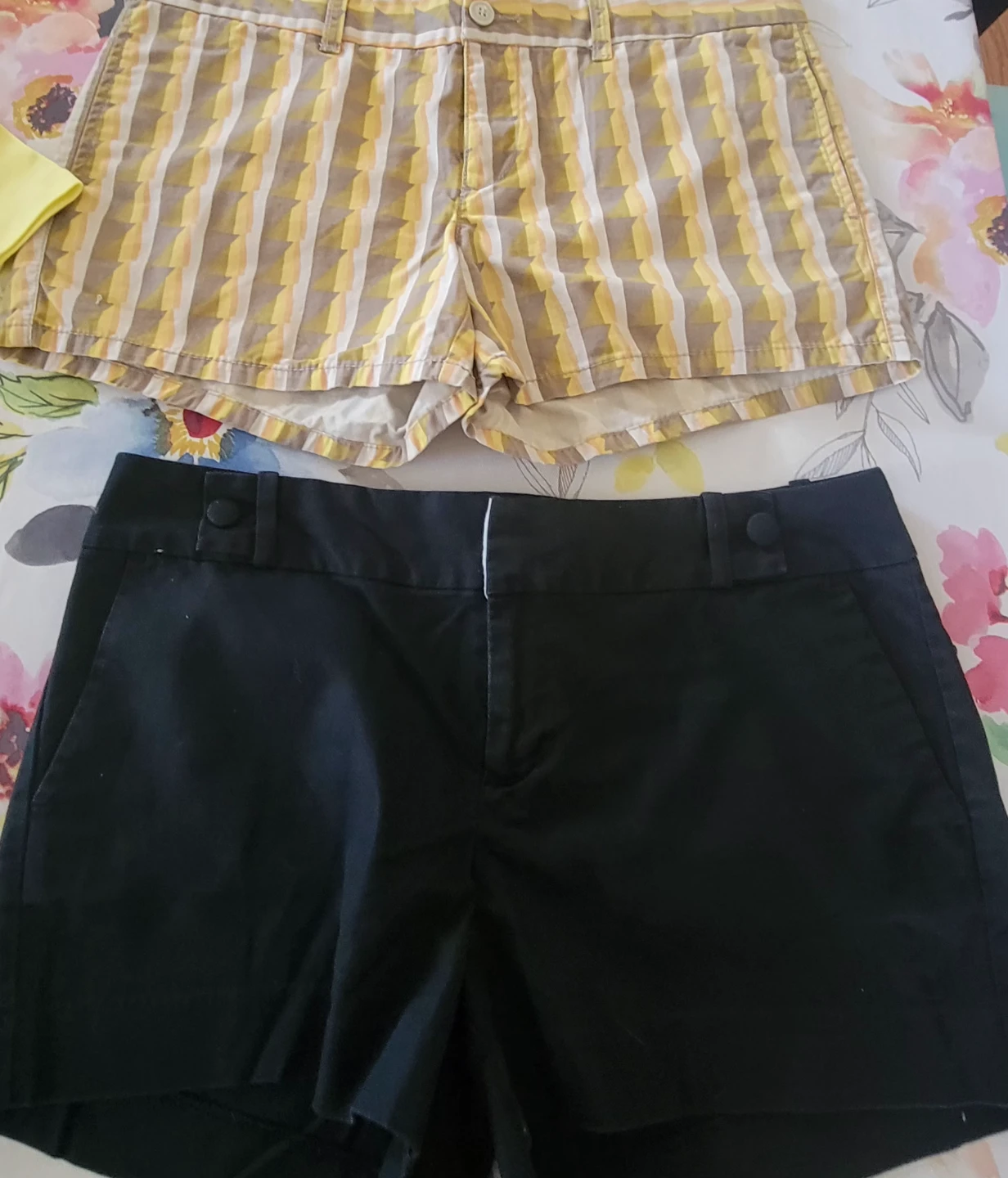 Womens clothing lot, medium and size 10 shorts - photo 3