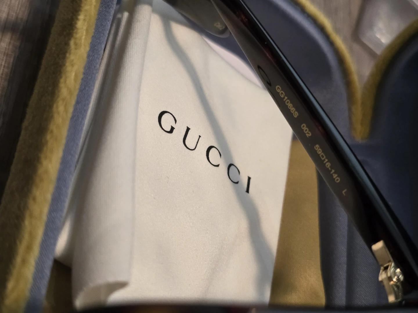 Title: NWT Authentic Gucci Sunglasses  (Bought at Winners) - photo 3
