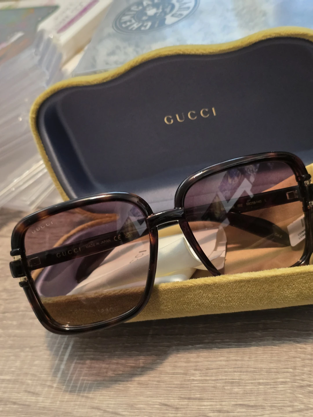 Title: NWT Authentic Gucci Sunglasses  (Bought at Winners) - photo 4