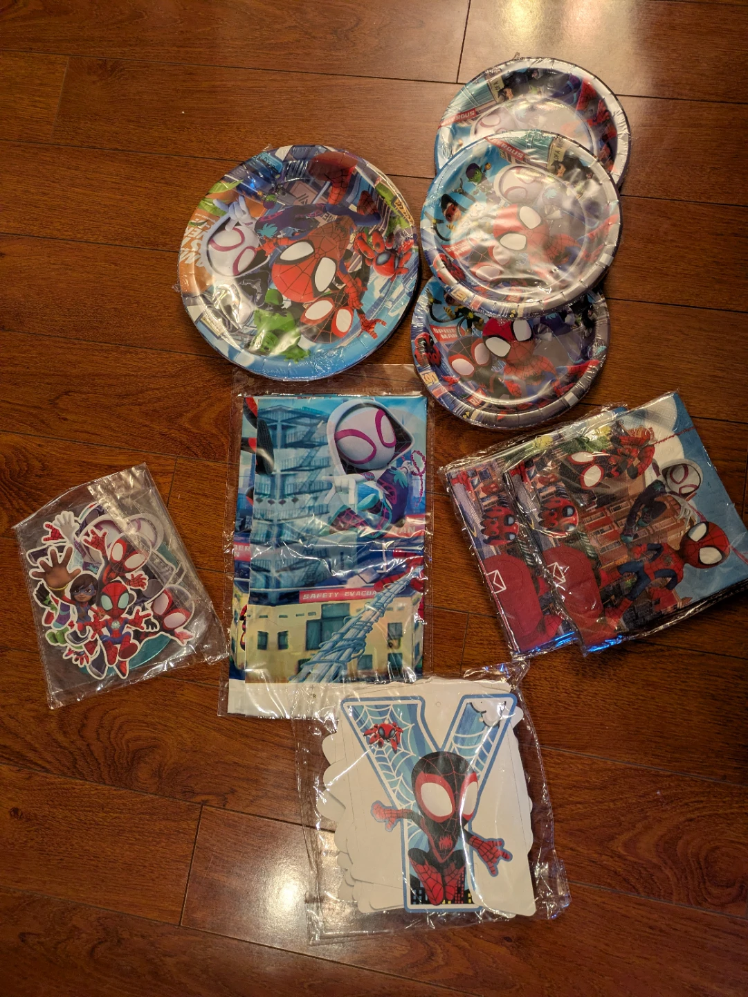 NEW Spidey and friends Party Supplies