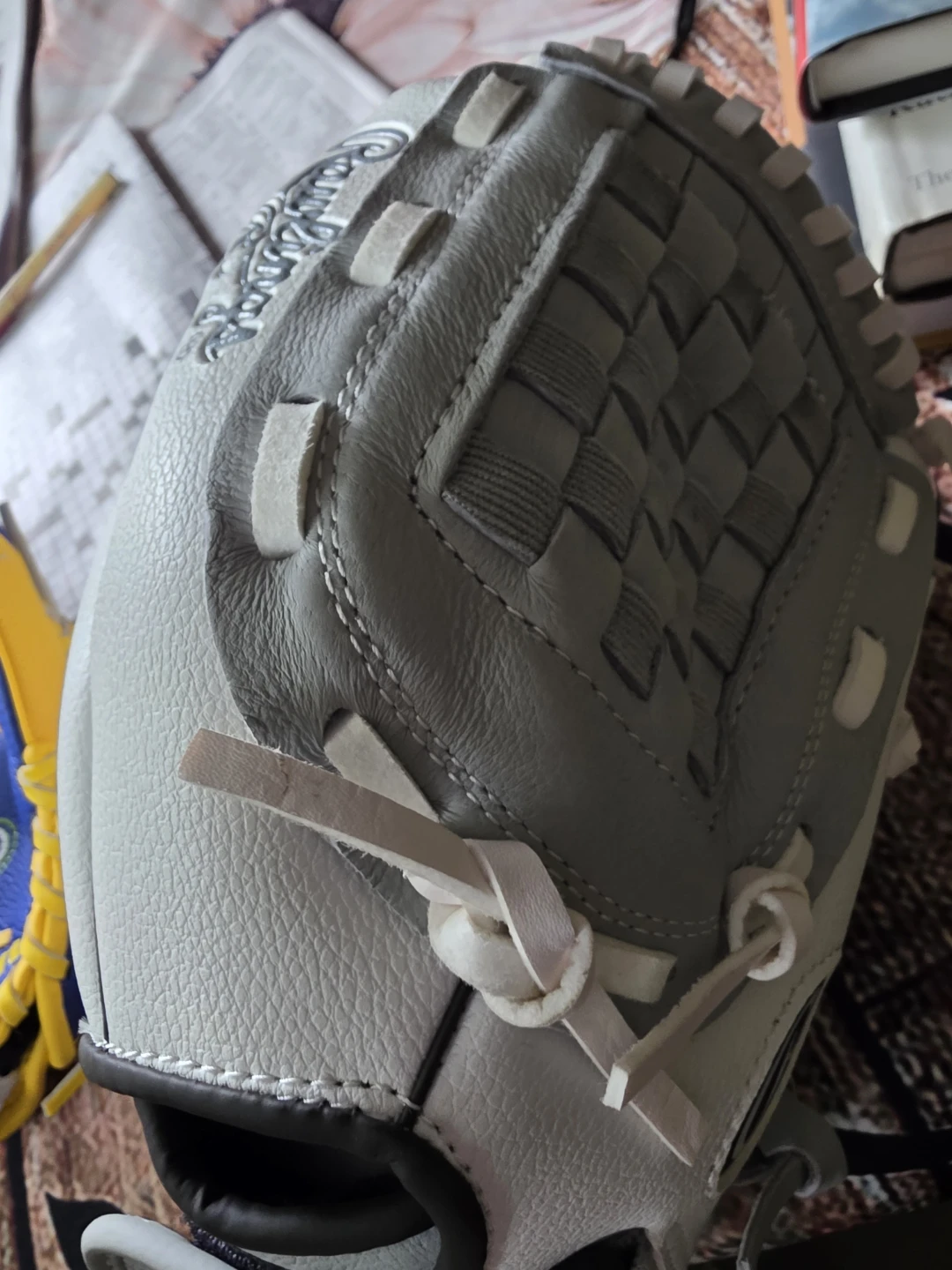 Rawlings FP12GWDS Softball Glove