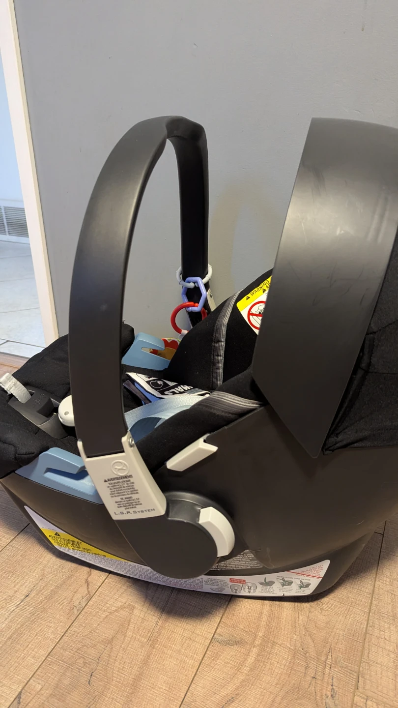Cybex Aton 2 Infant Car Seat with Base