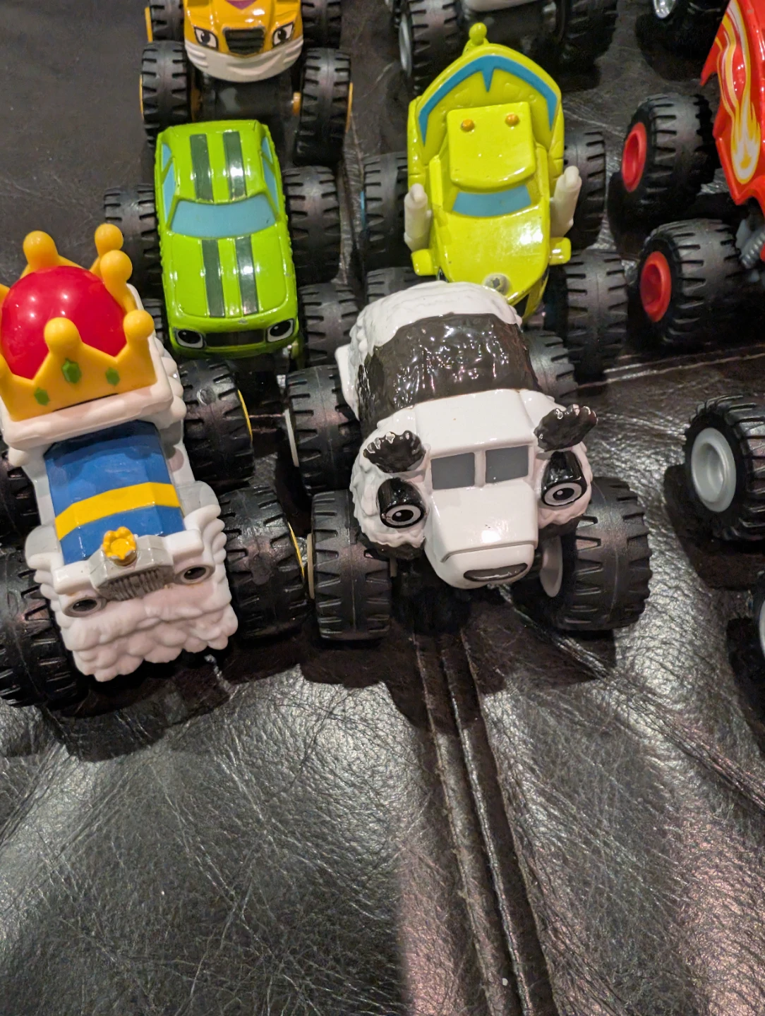 Mattel 2014 Blaze And The Monster Machines Diecast Cars - photo 5