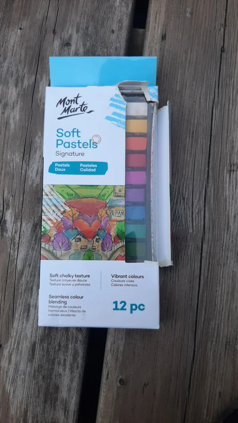 Mont Marte Soft Pastels Signature Set - 12 pc