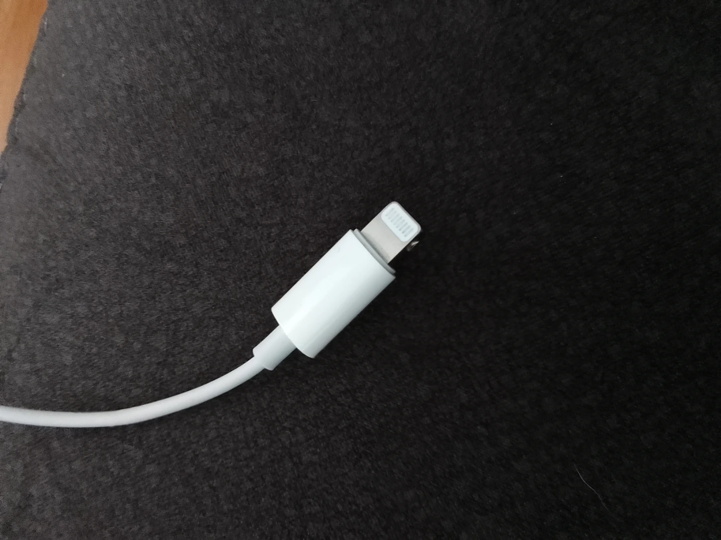 Apple EarPods with Lightning Connector - photo 2