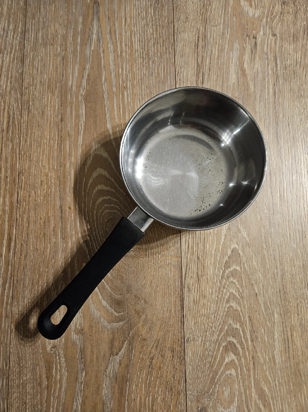 ⚽️ Stainless Steel Saucepan with Black Handle