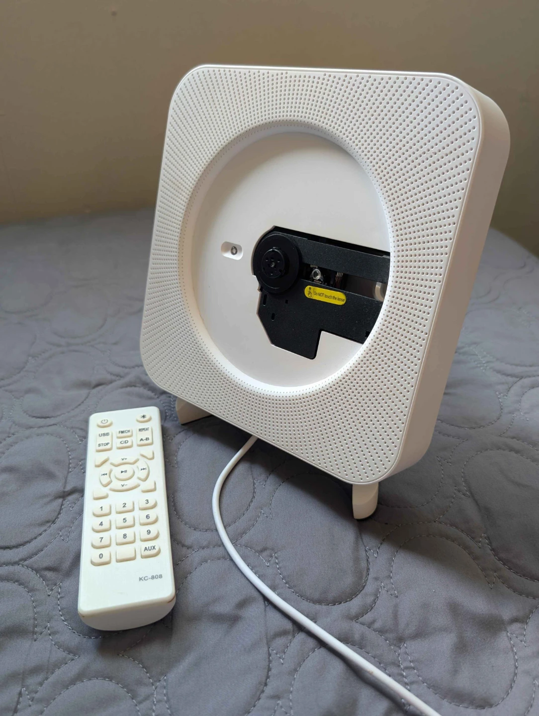 CD Player with Remote and Stand - Working, Tested