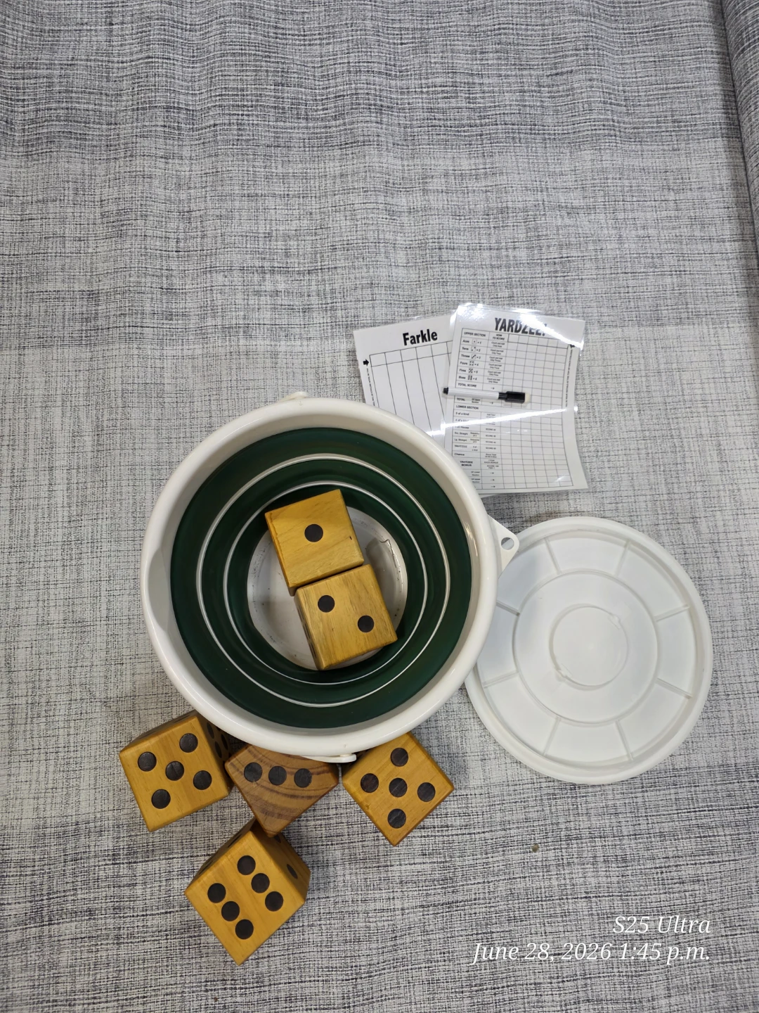 Farkle and Yahtzee Dice Set with Collapsible Bucket - photo 3