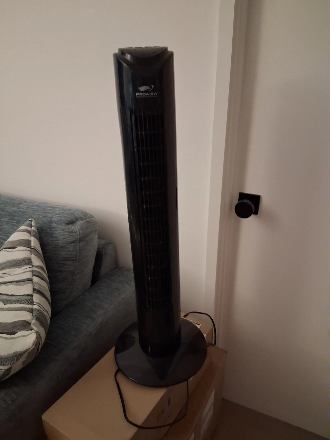 PROAIRA Black Tower Fan