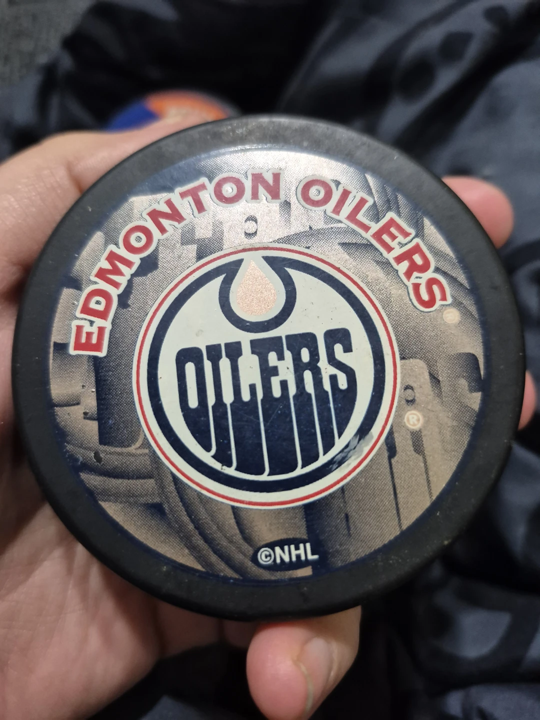 Edmonton Oilers NHL Official Licensed Hockey Puck