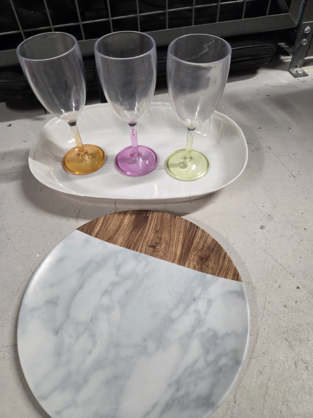 Round Marble Wood Serving Board and 3 Plastic Wine Glasses - photo 2