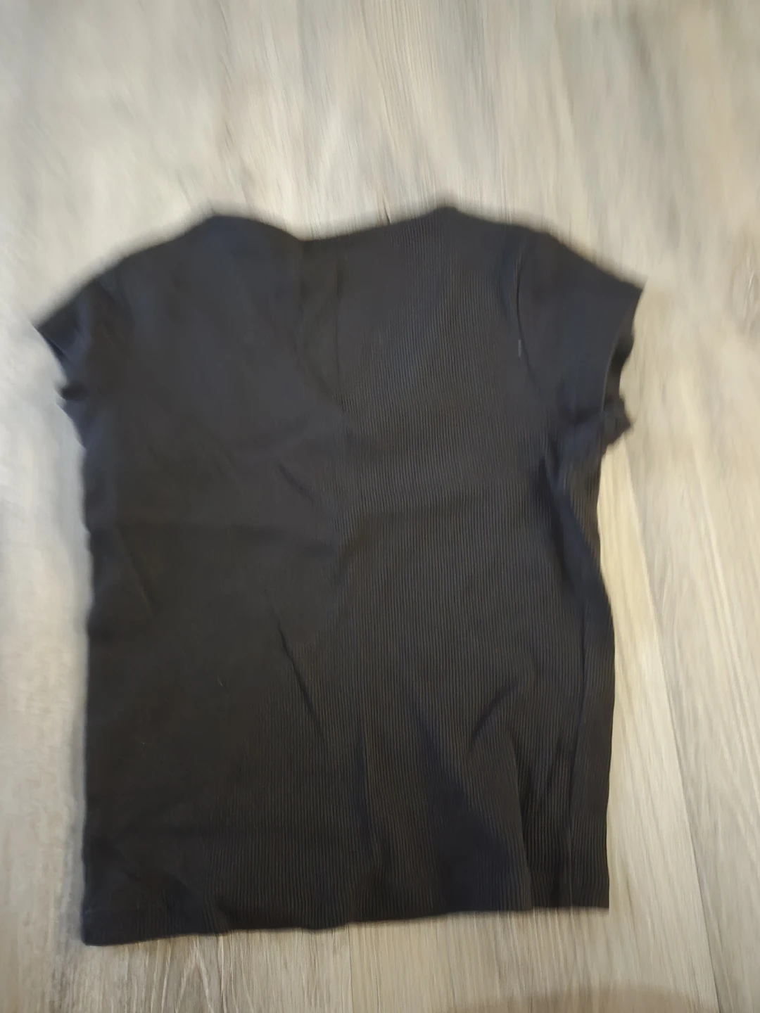 H&M Ribbed V-Neck T-Shirt White/Black Small - photo 4