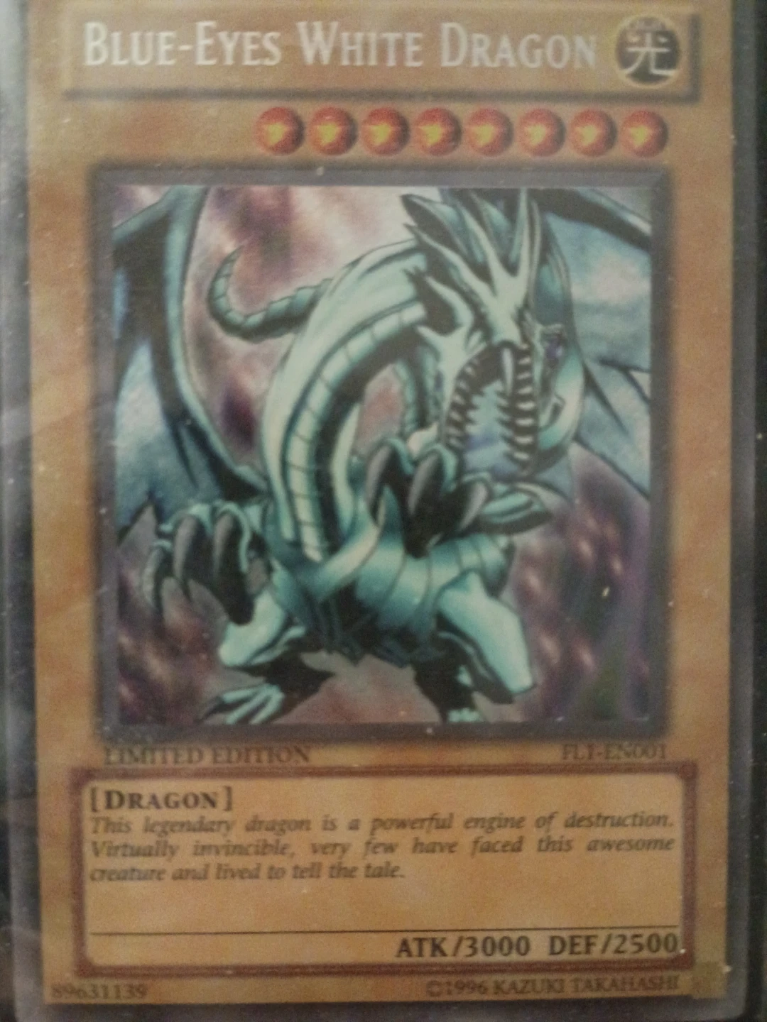 Blue-Eyes White Dragon Limited Edition Yu-Gi-Oh! Card⚽