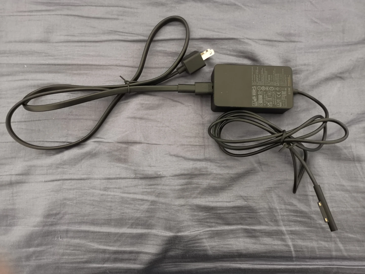 Microsoft Surface 65W Power Adapter - photo 3