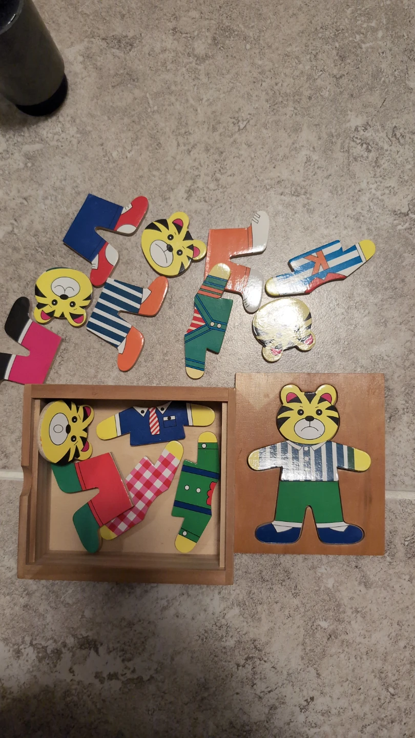 Wooden Tiger Dress-Up Puzzle