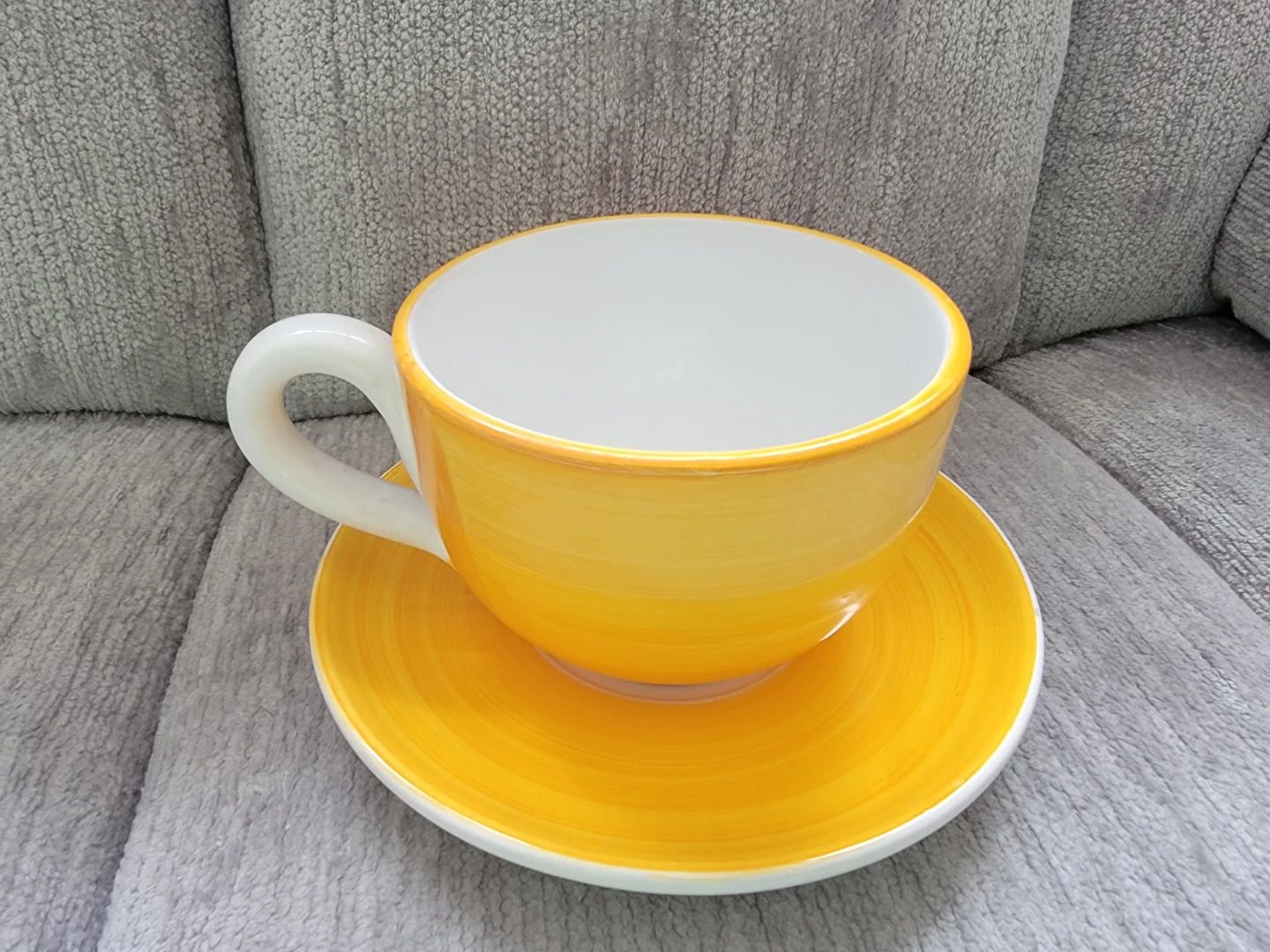 Ceramic Teacup and Saucer Set - photo 3