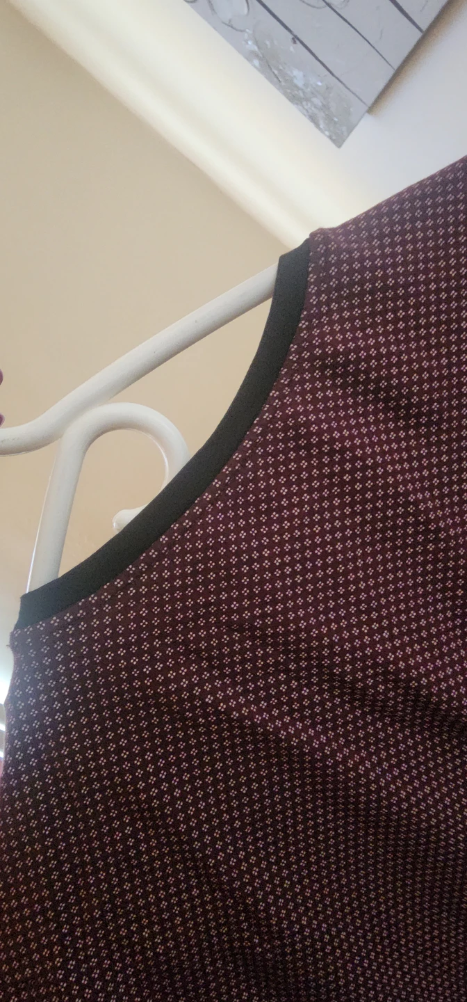 Express Men's Burgundy Textured Knit T-Shirt - photo 2