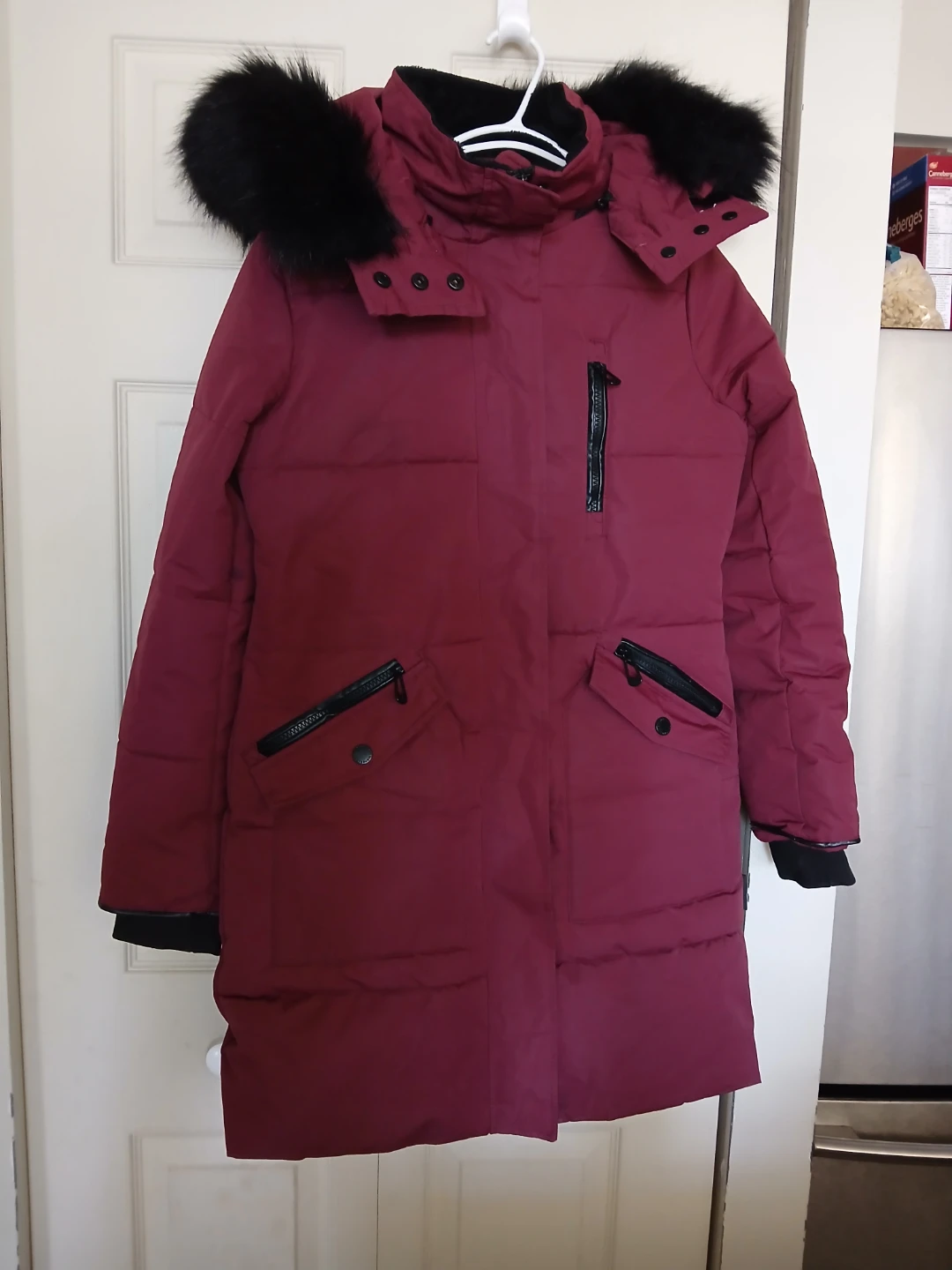 Noize burgundy winter coat with black fur trim, size S