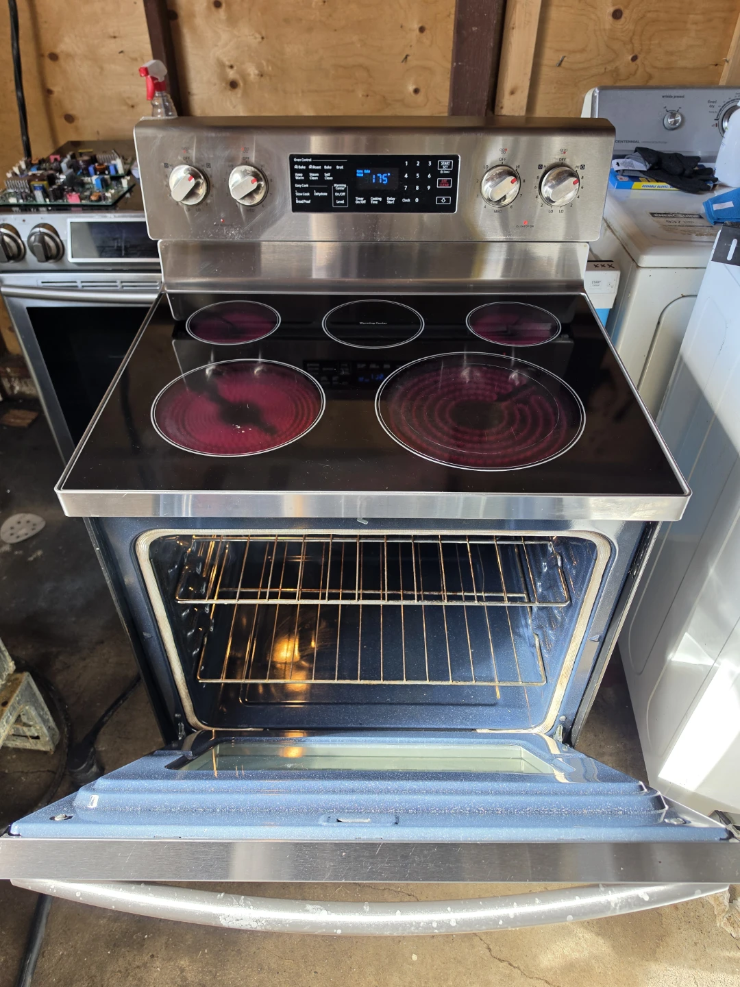 ​Samsung Stainless Steel Electric Range  - Delivery Available 🚚