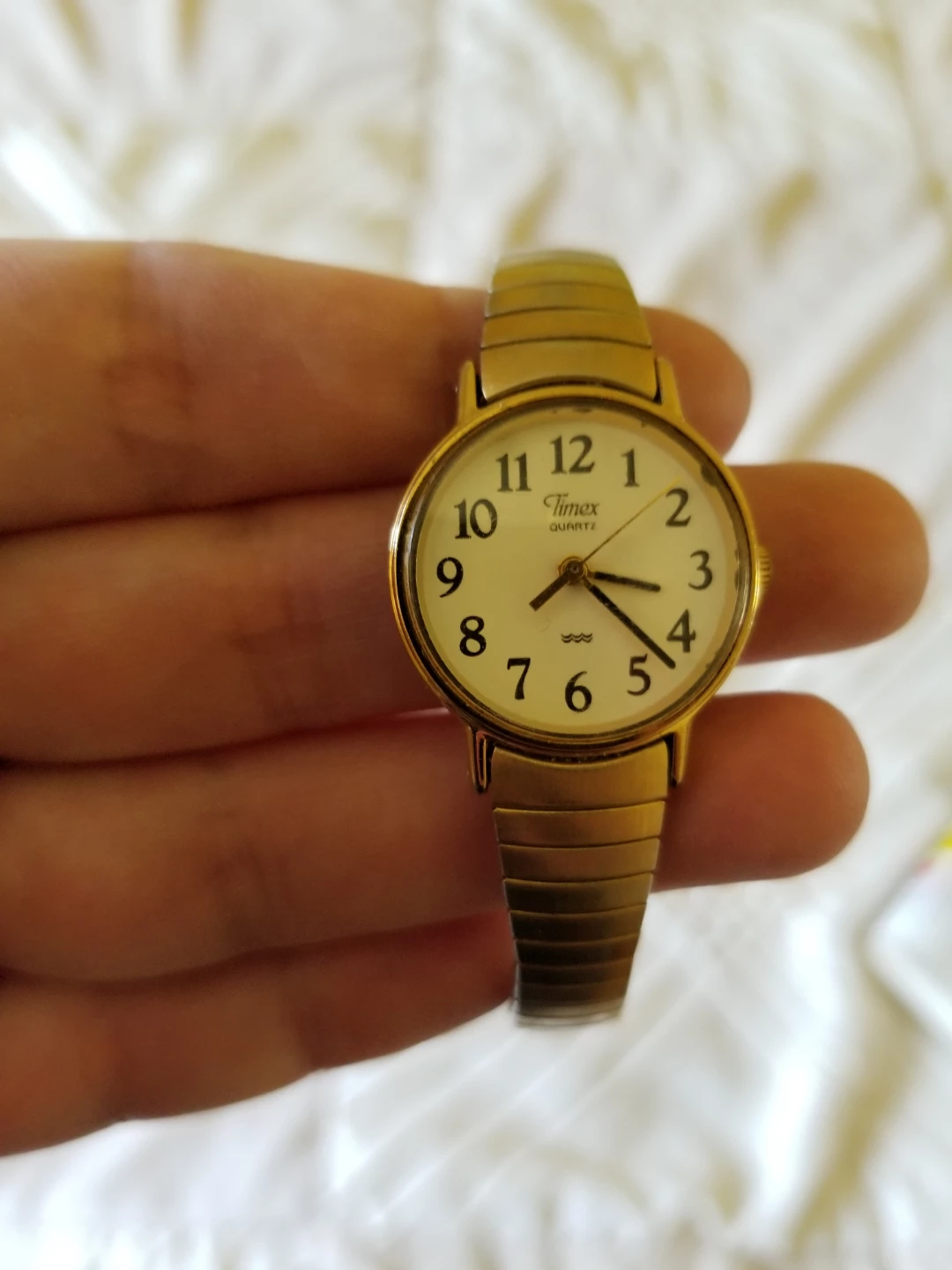Timex Quartz Watch - Gold Tone