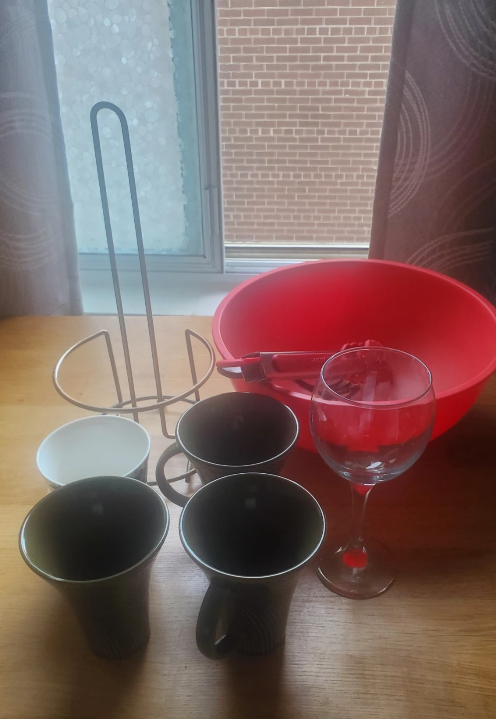 Kitchenware Bundle: $5