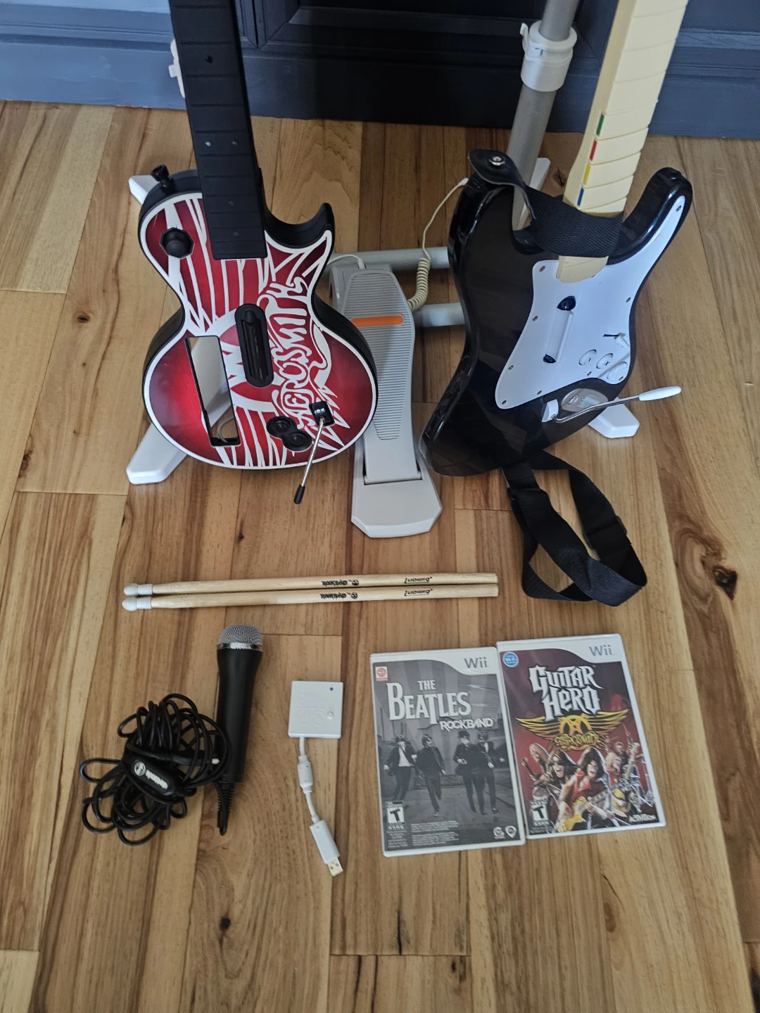 Nintendo Wii Rockband Bundle - photo 3