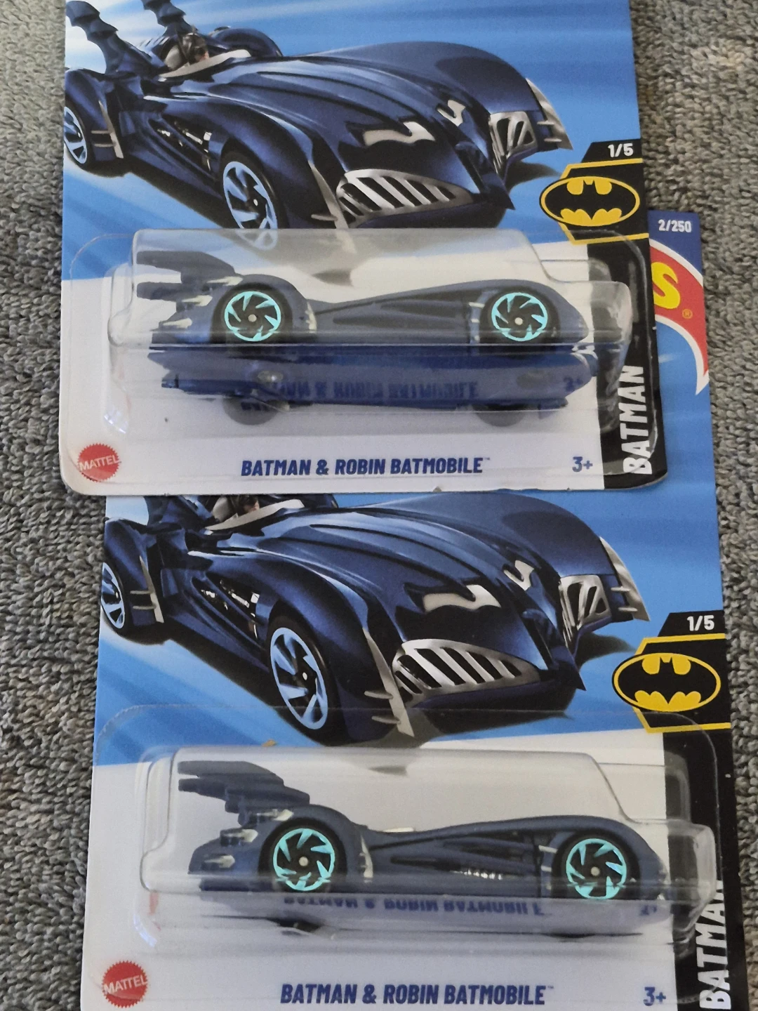 Hot Wheels Batman & Robin Batmobile