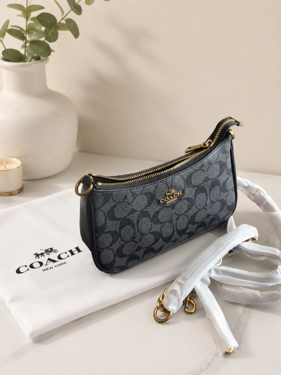 Coach Shoulder Bag