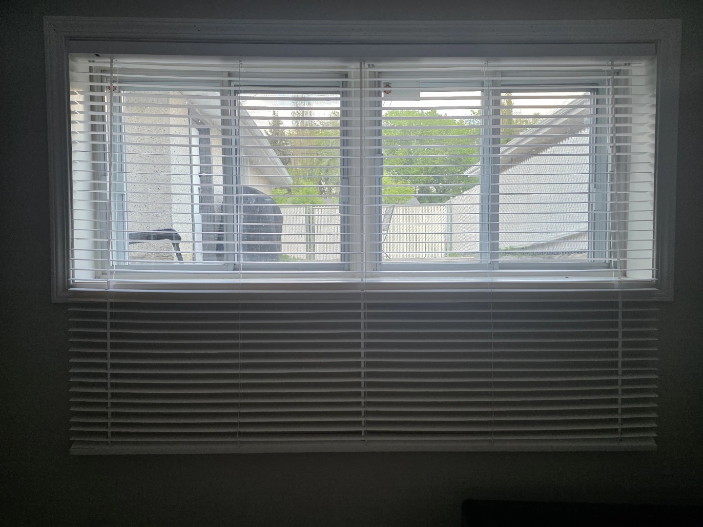 White Horizontal Blinds