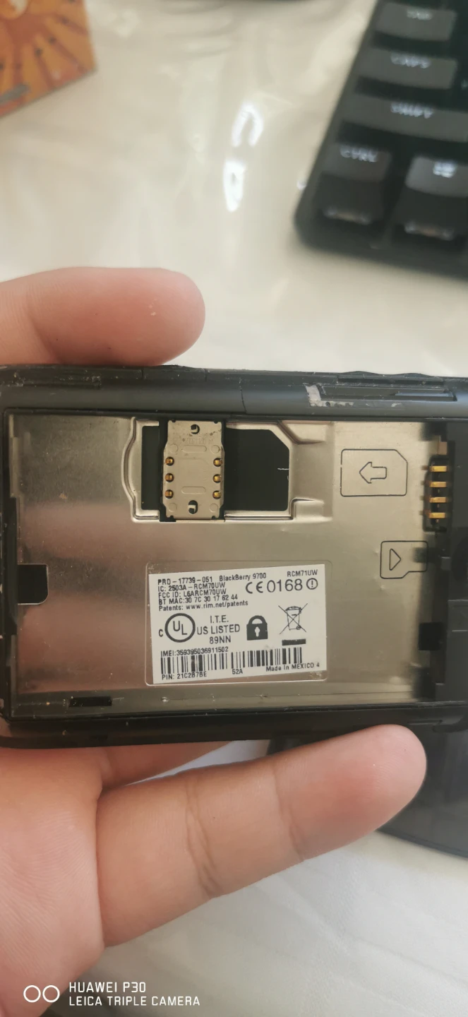 3G BlackBerry Bold 9700 Cell Phone - photo 3