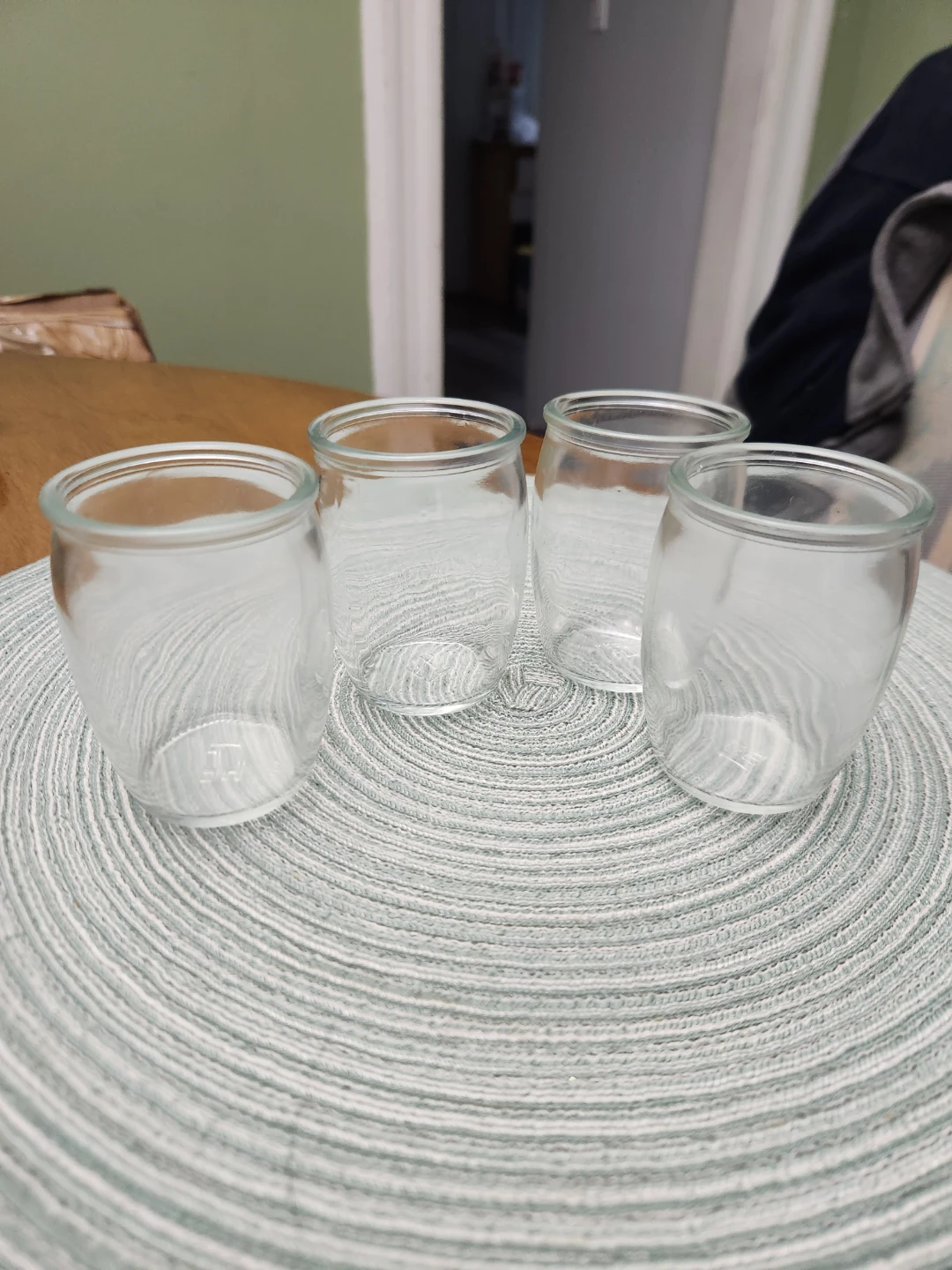 Set of 4 Clear Glass Jars ⚽