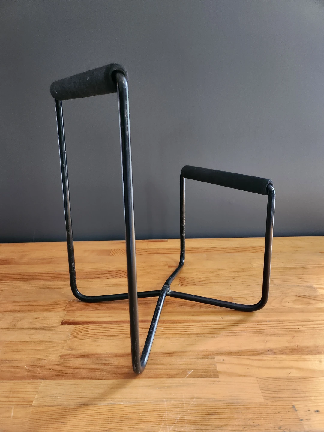 Universal A-Frame Guitar Stand- Metal/Black - photo 2