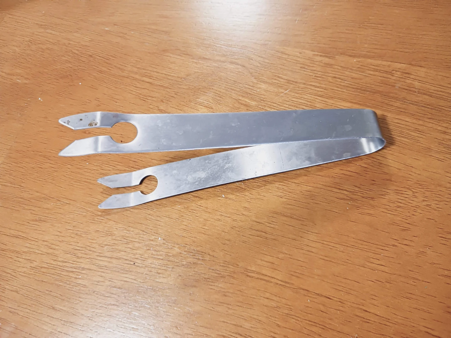 ⚽  Stainless Steel Tongs