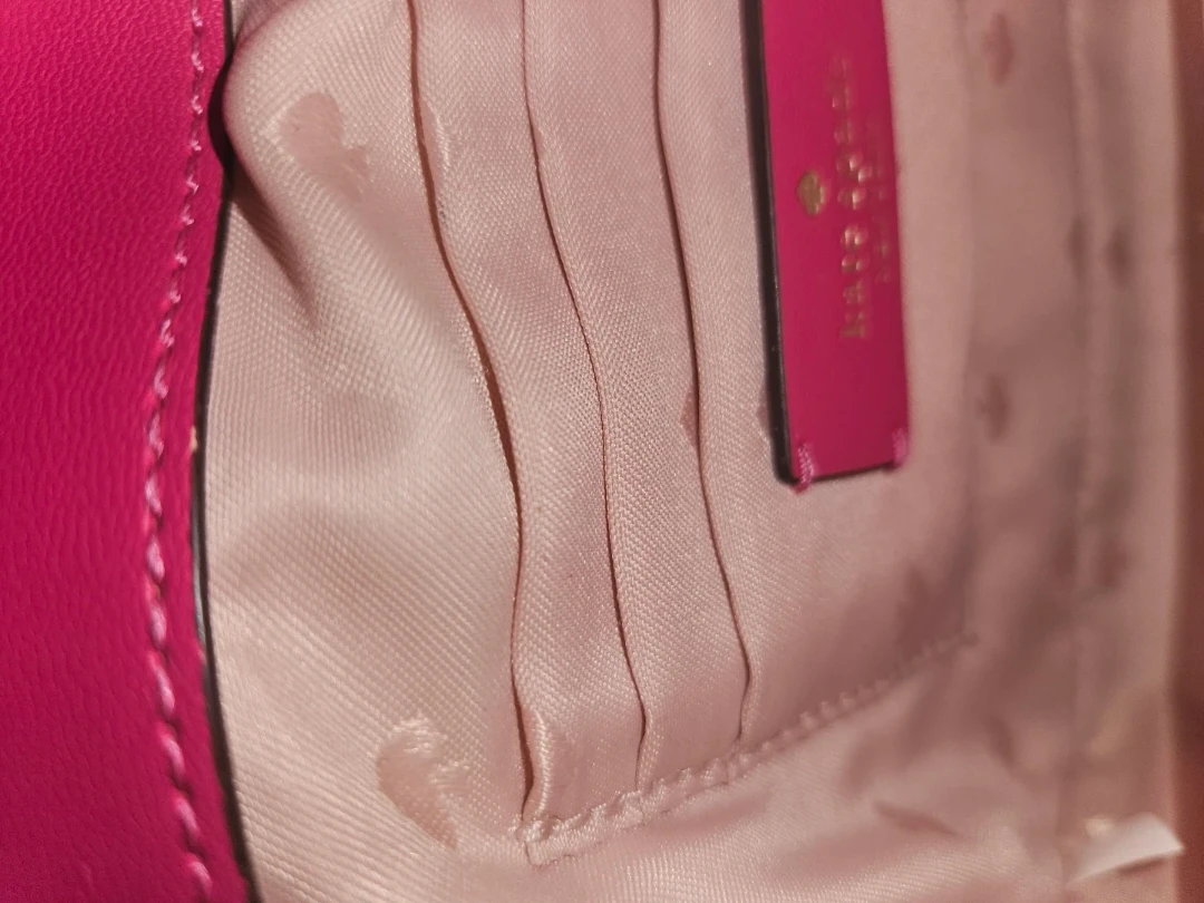 Kate Spade Pink Croc Embossed Crossbody Bag. - photo 4