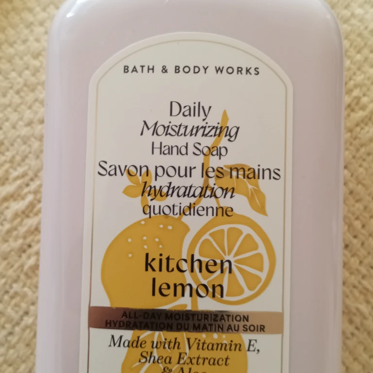 Bath & Body Works Kitchen Lemon Hand Soap 9 fl oz - photo 2