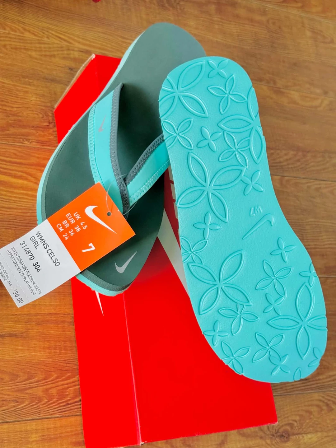 Nike WMNS Celso Girl Flip Flops Size 7 - photo 5