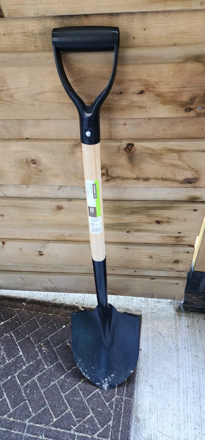 Garden Club Round Point Shovel