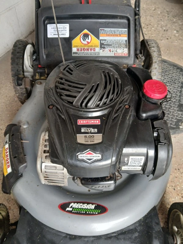Lawn mower like new condition - photo 4