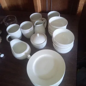 White Ceramic Dinnerware Set