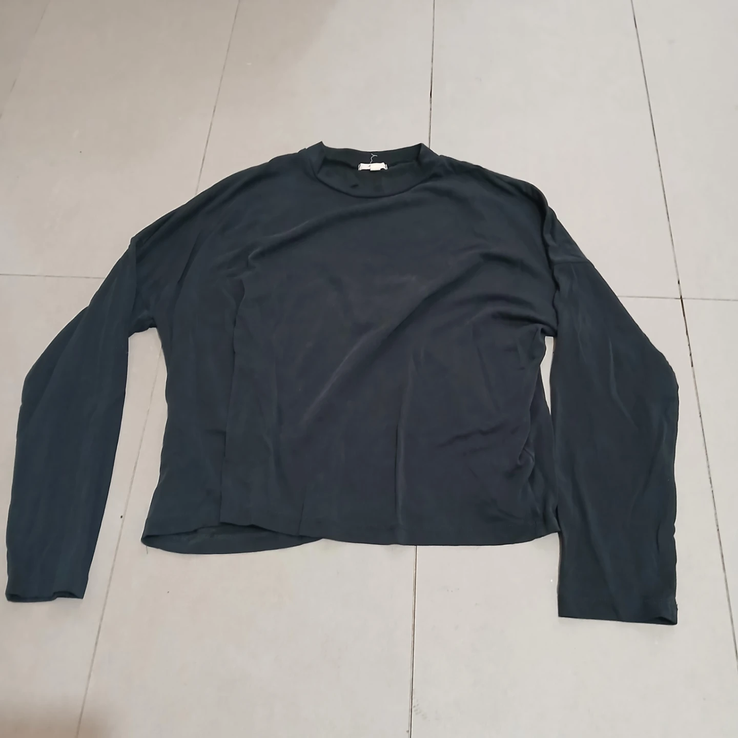 ⚽ Black Long Sleeve Top