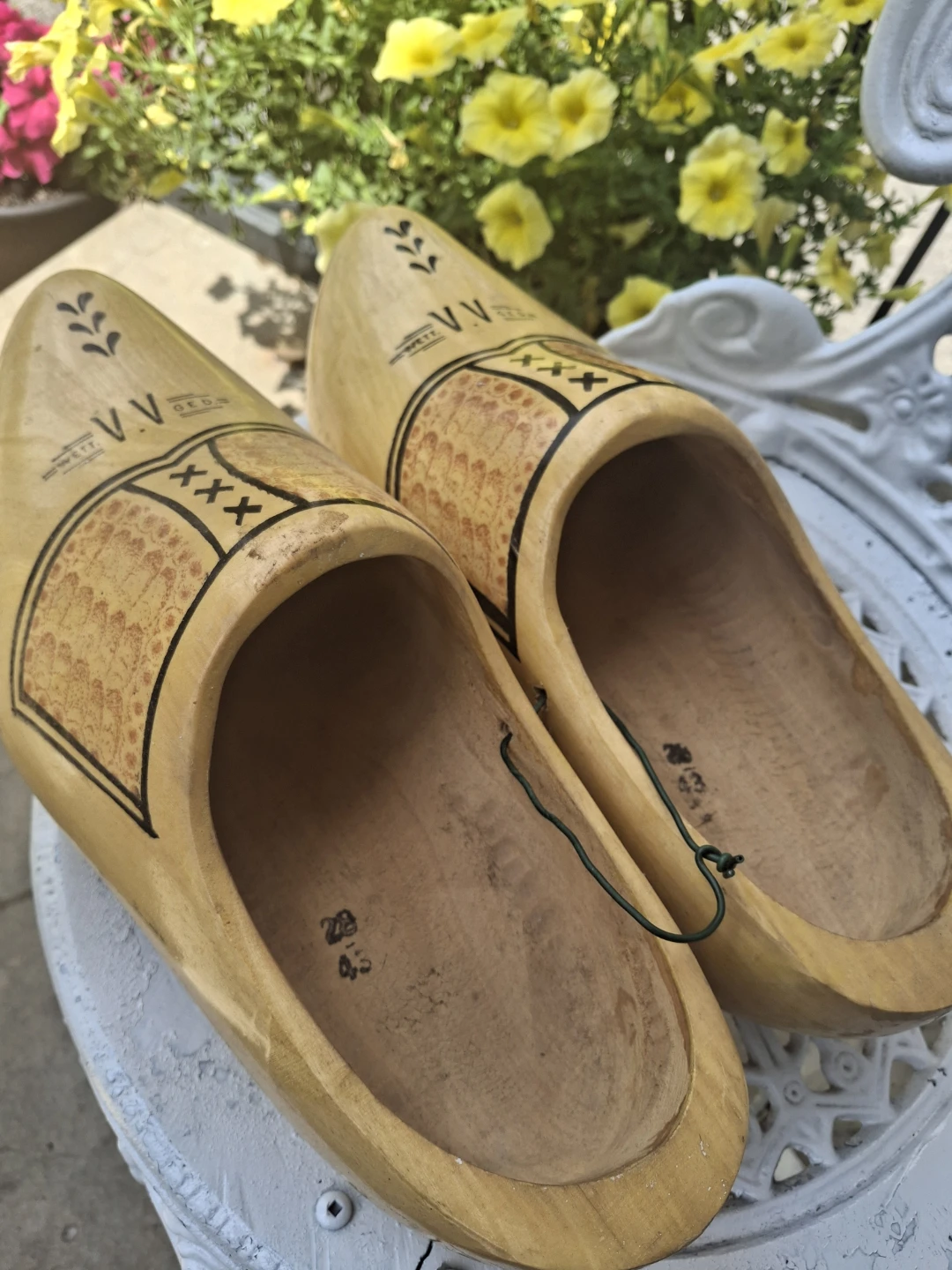 Vintage Wooden Clogs - Size 43 - photo 2