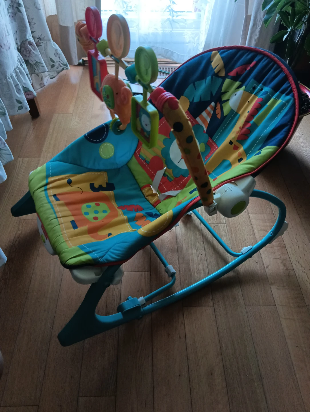 Fisher-Price Infant-to-Toddler Rocker - photo 4